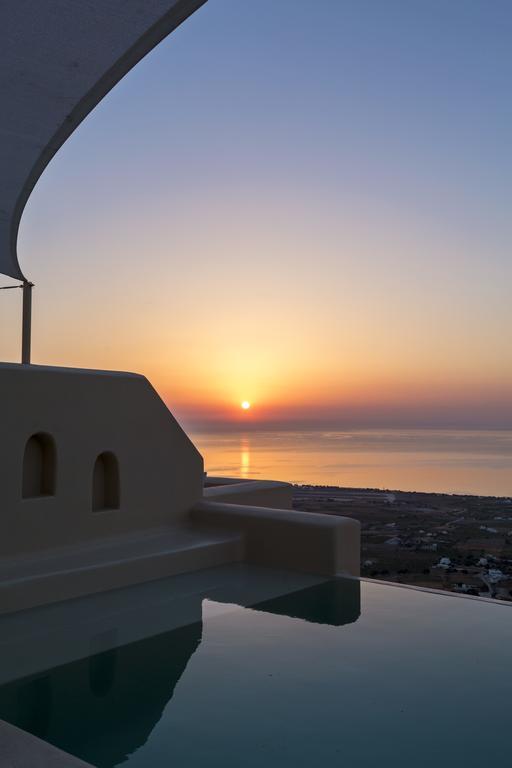 Skyfall Suites - Adults Only Пиргос Экстерьер фото
