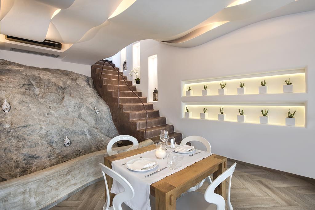 Skyfall Suites - Adults Only Пиргос Экстерьер фото